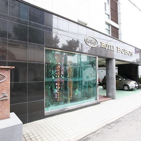 Bobos Hotel Jeju Exterior foto