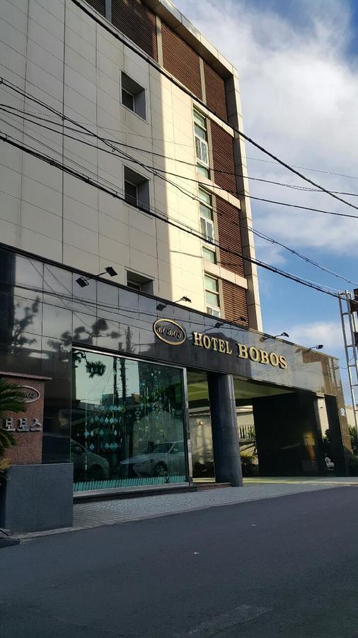 Bobos Hotel Jeju Exterior foto